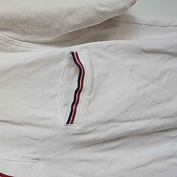 Tommy Hilfiger Regular Fit Tommy Tipped Polo in Men's Size Small - Picture 2 of 10